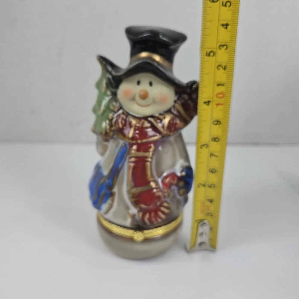 VTG Porcelain Hand Painted Snowman Hinged Trinket Box w Gold Tone Clasp 5